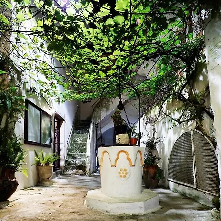 Semesterbostad Fidelis Via Corte Del Monastero N7